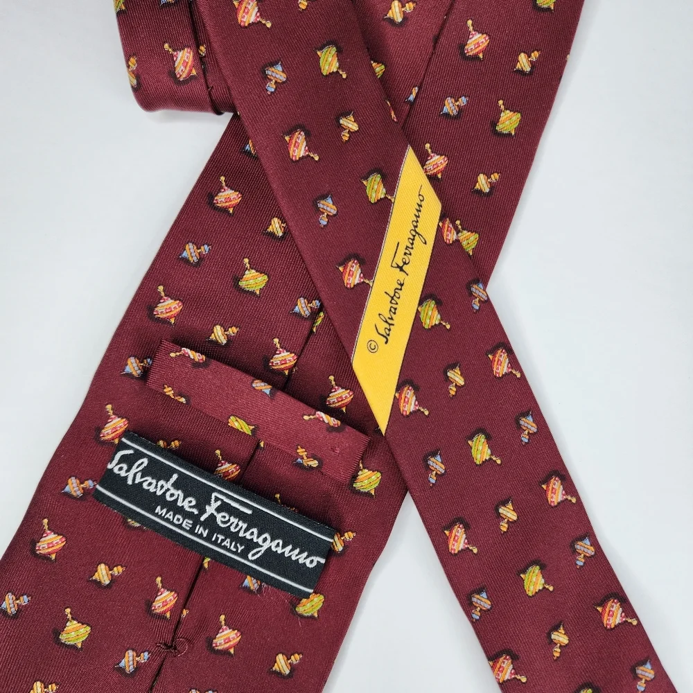 SALVATORE FERRAGAMO Red Tops Silk Tie.